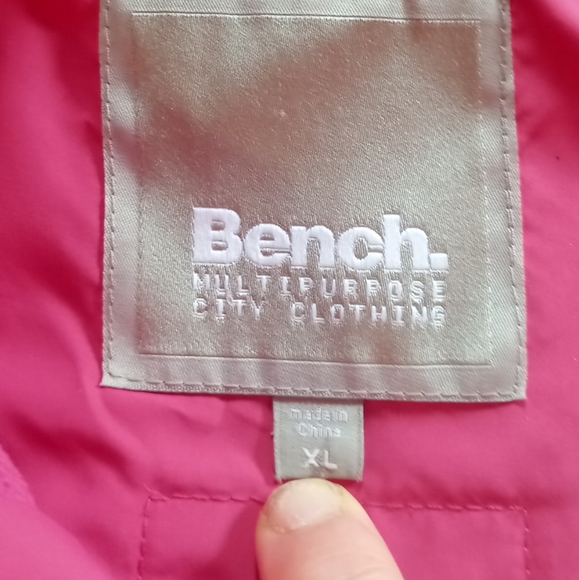 Rare and Beautiful Pink Bench Fall Jacket - Picture 3 of 8